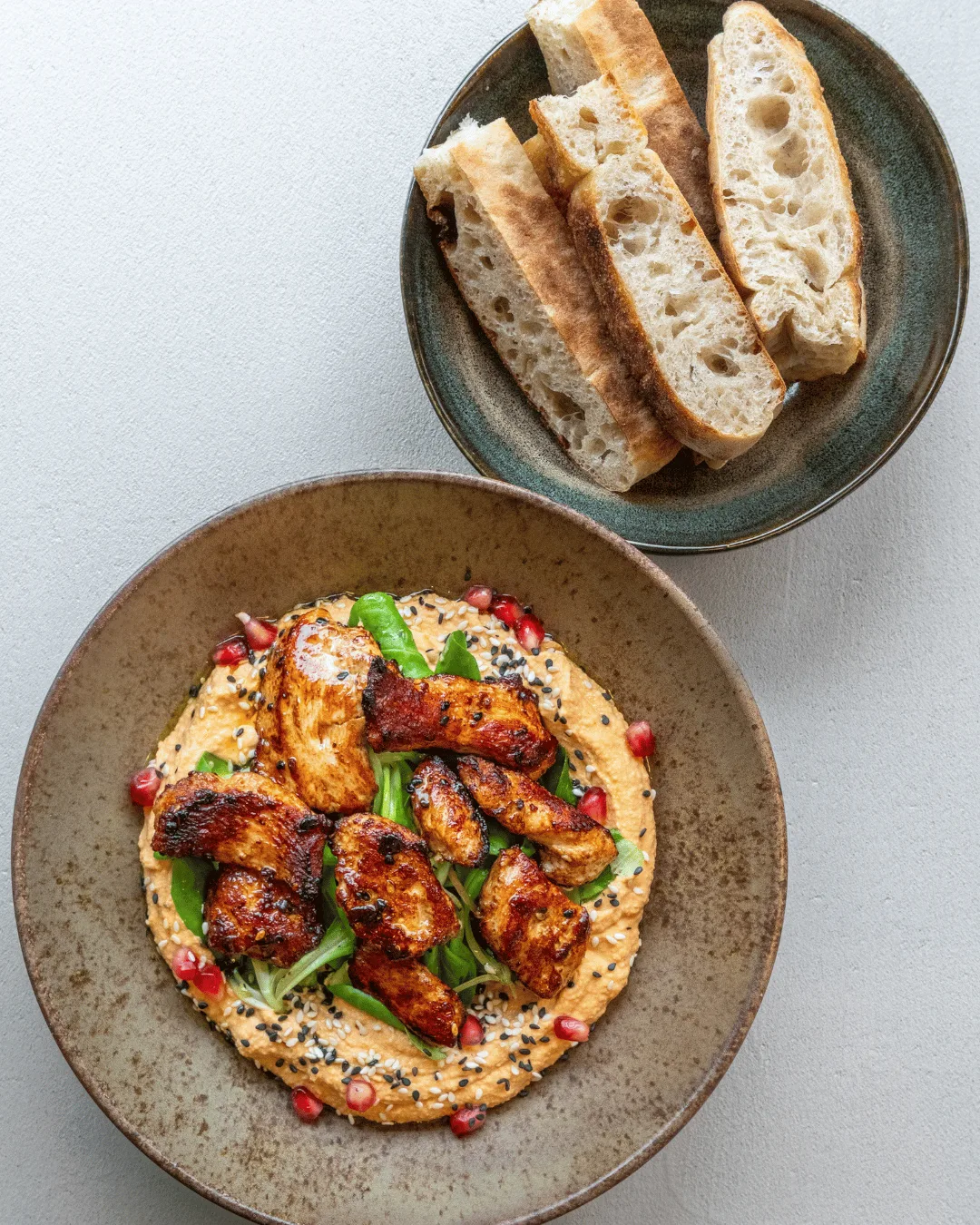 Hummus con carne