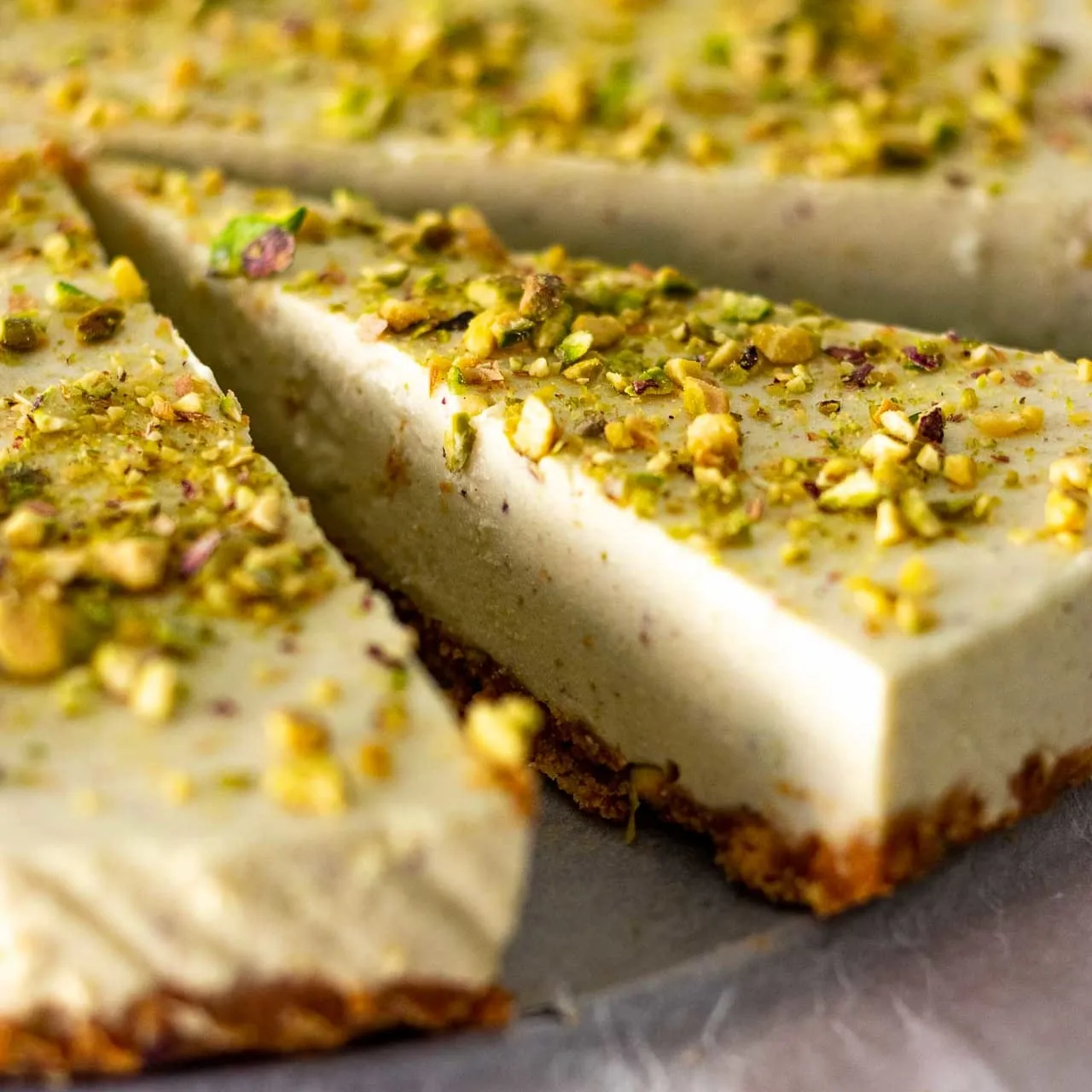 Cheesecake cu fistic